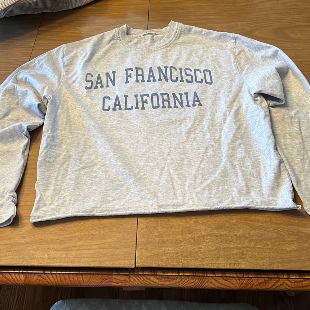 Brandy Melville, J Galt long sleeve top